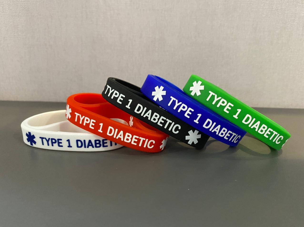 

Браслет силиконовый "Type 1 diabetic" - для подростков