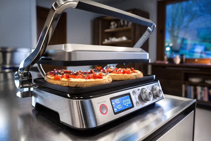 

Гриль DELONGHI MultiGrill CGH1020D