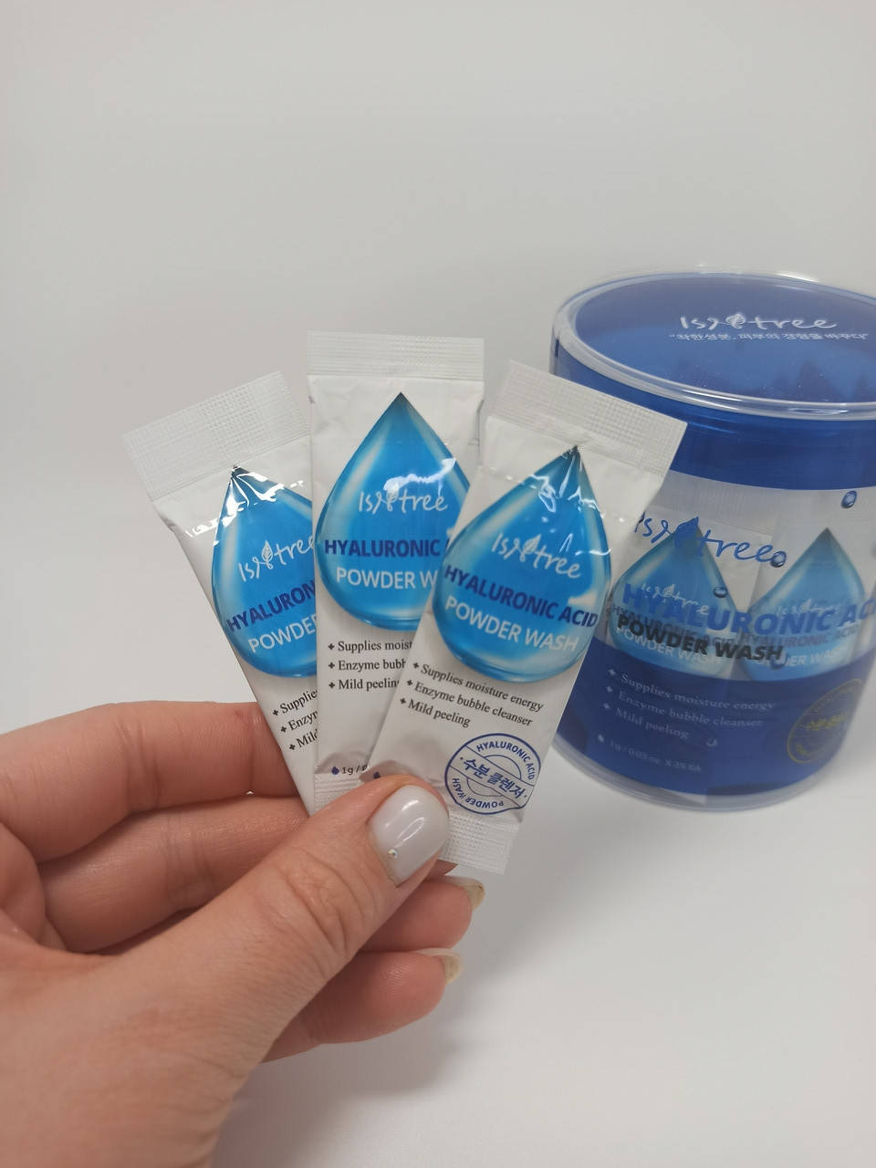 

Isntree Hyaluronic Acid Powder Wash Пудра энзимная с гиалуроновой кислотой