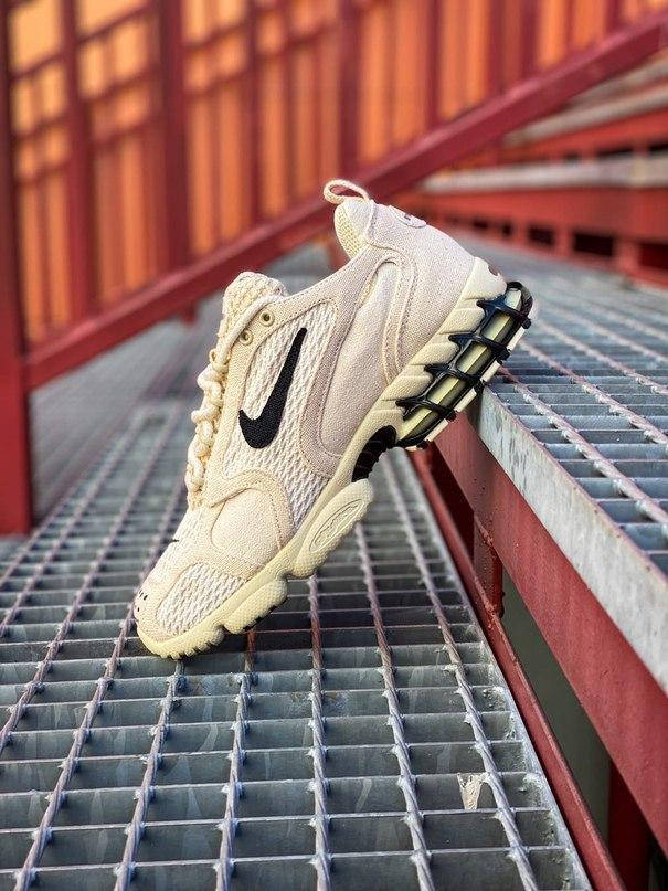

Nike x Stüssy Air Zoom Spiridon Cage 2 "Fossil / Black"
