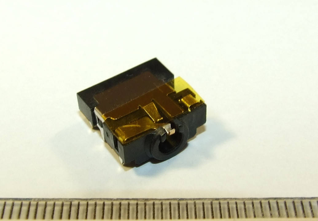 

A061 Аудио разъем гнездо под4конт 3,5мм 6 pin Lenovo B480 V480C B490 M490 M495 B580 v580c B590 ASUS X402 X502