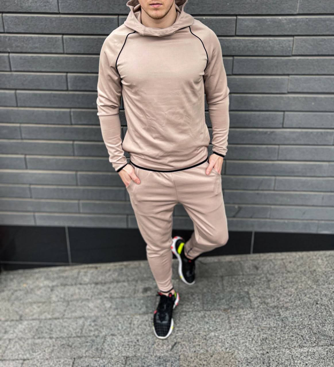 

Мужской бежевый спортивный костюм ASOS Diving Sport 2021