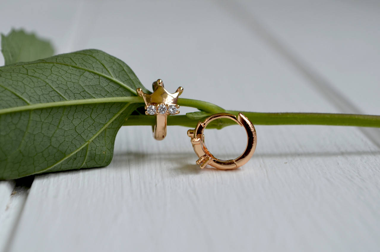 

Серьги детские "Корона" из медицинского золота