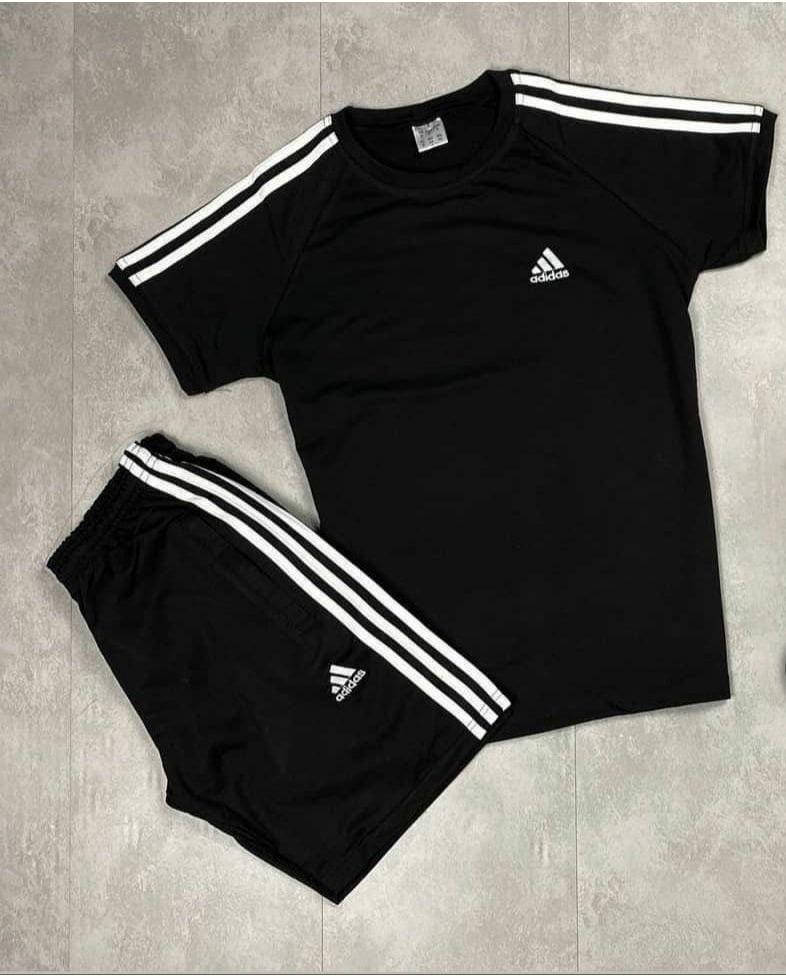 

Летний костюм Adidas футболка и шорты
