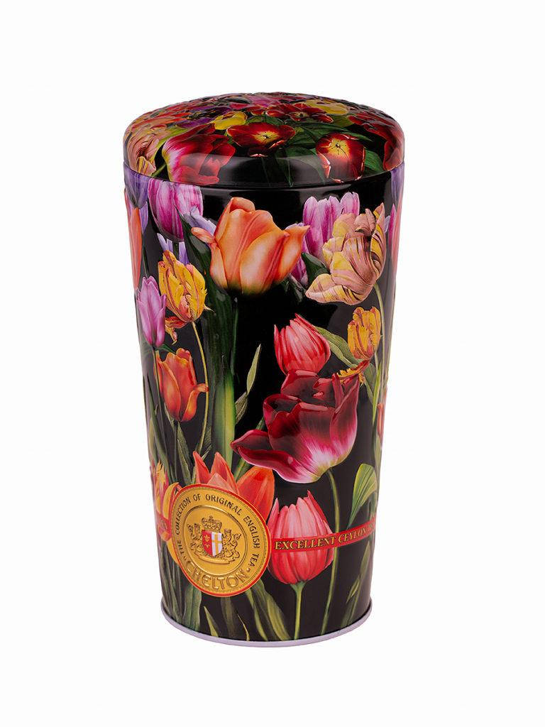 

Чай Chelton Ваза с клубникой и лепестками цветов черный и зелёный листовой 100 г в жестяной банке