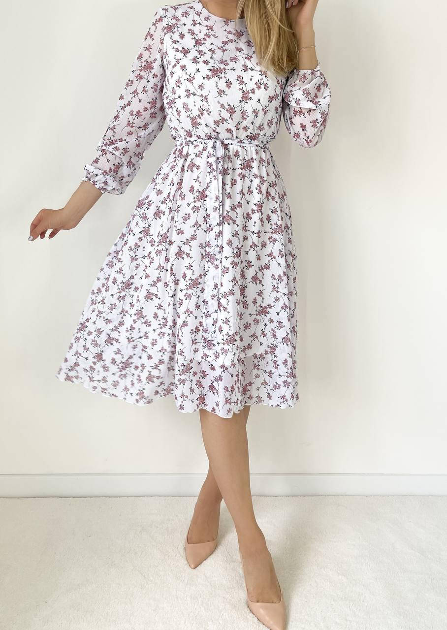 

Платье шифон на подкладке , Цвета белый , пудра , черный . Размеры 42, 44,46,48