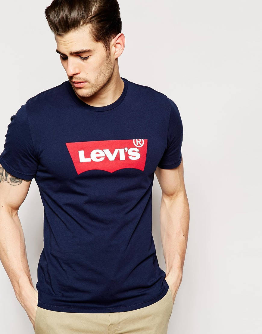 

Футболка Levi's Logo