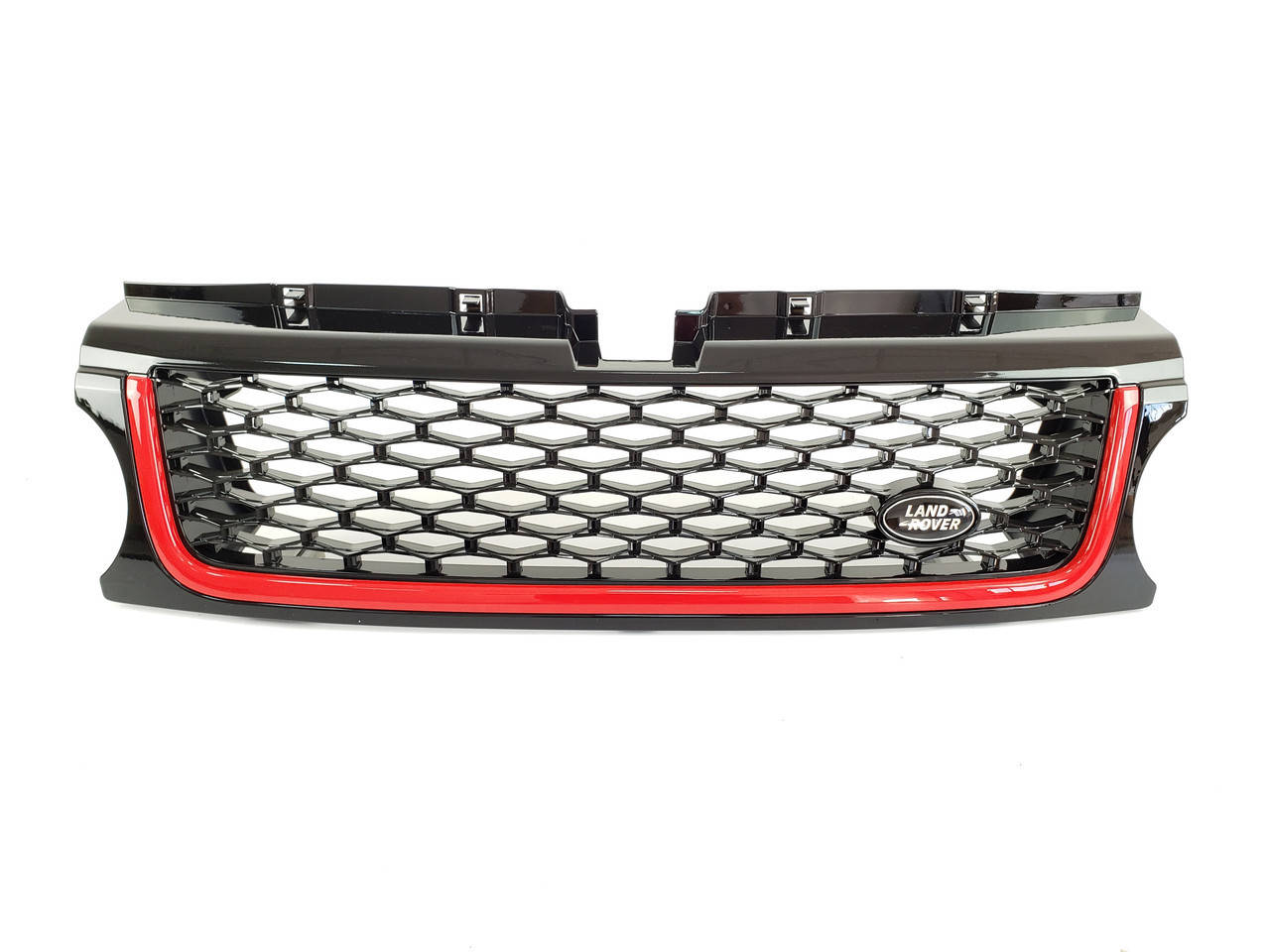 

Решетка радиатора на Range Rover Sport 2009-2013 год черная с красным