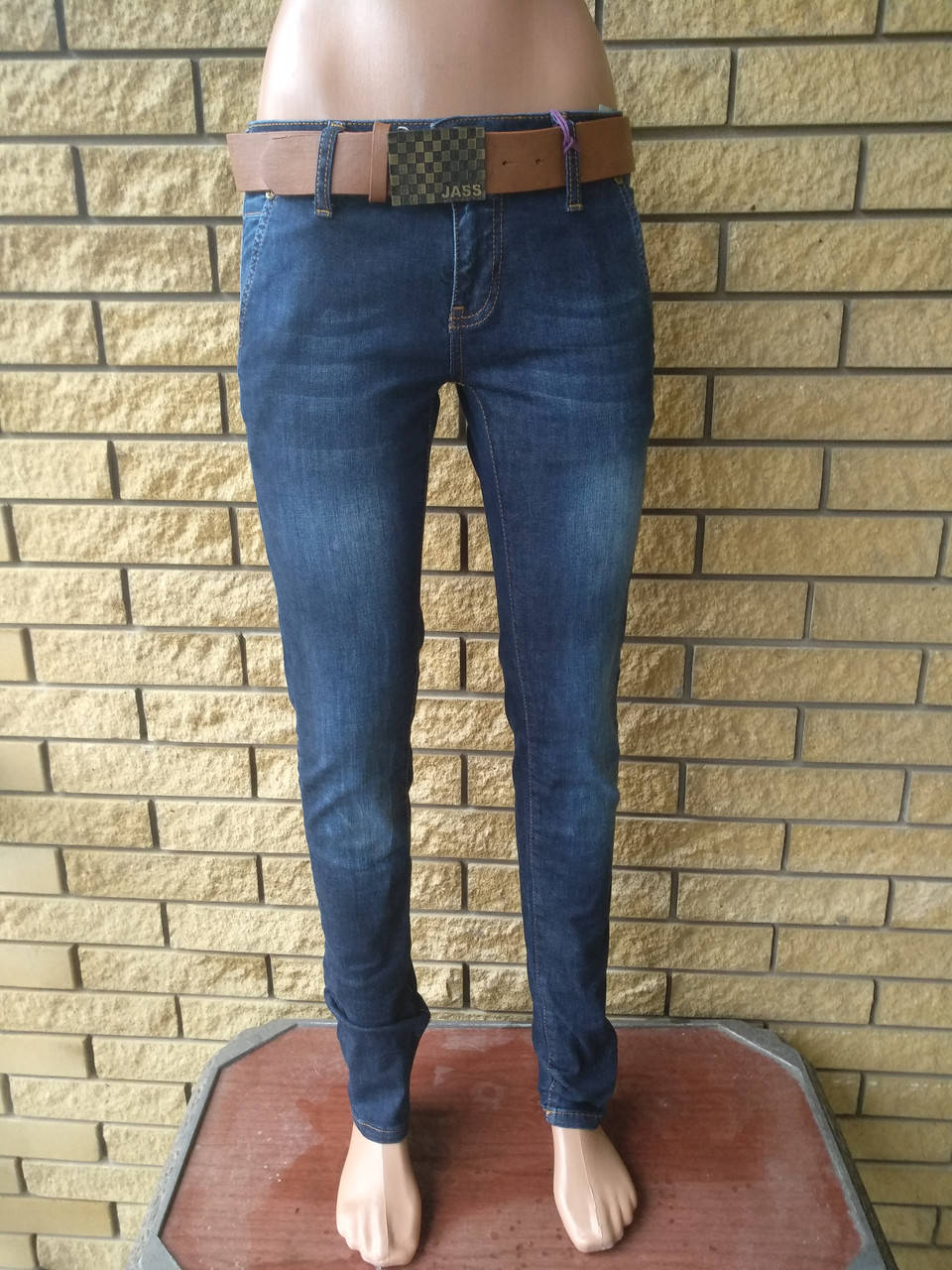 

Джинсы женские джинсовые стрейчевые c с поясом в подарок JASS JEANS, Турция 30, темно-синий
