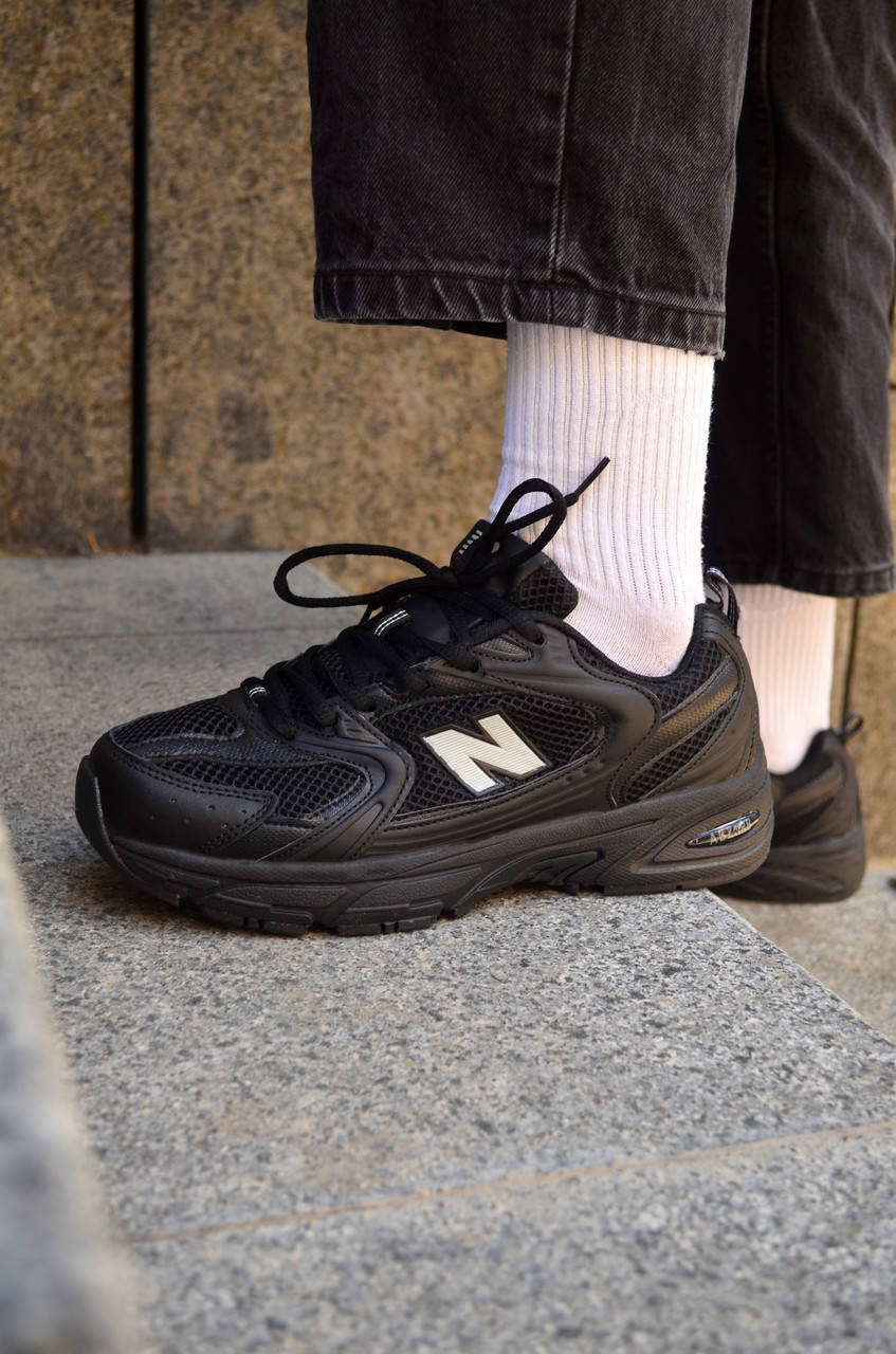 

Кроссовки мужские New Balance 530 Black Нью Беланс 530 Black 44, Черный