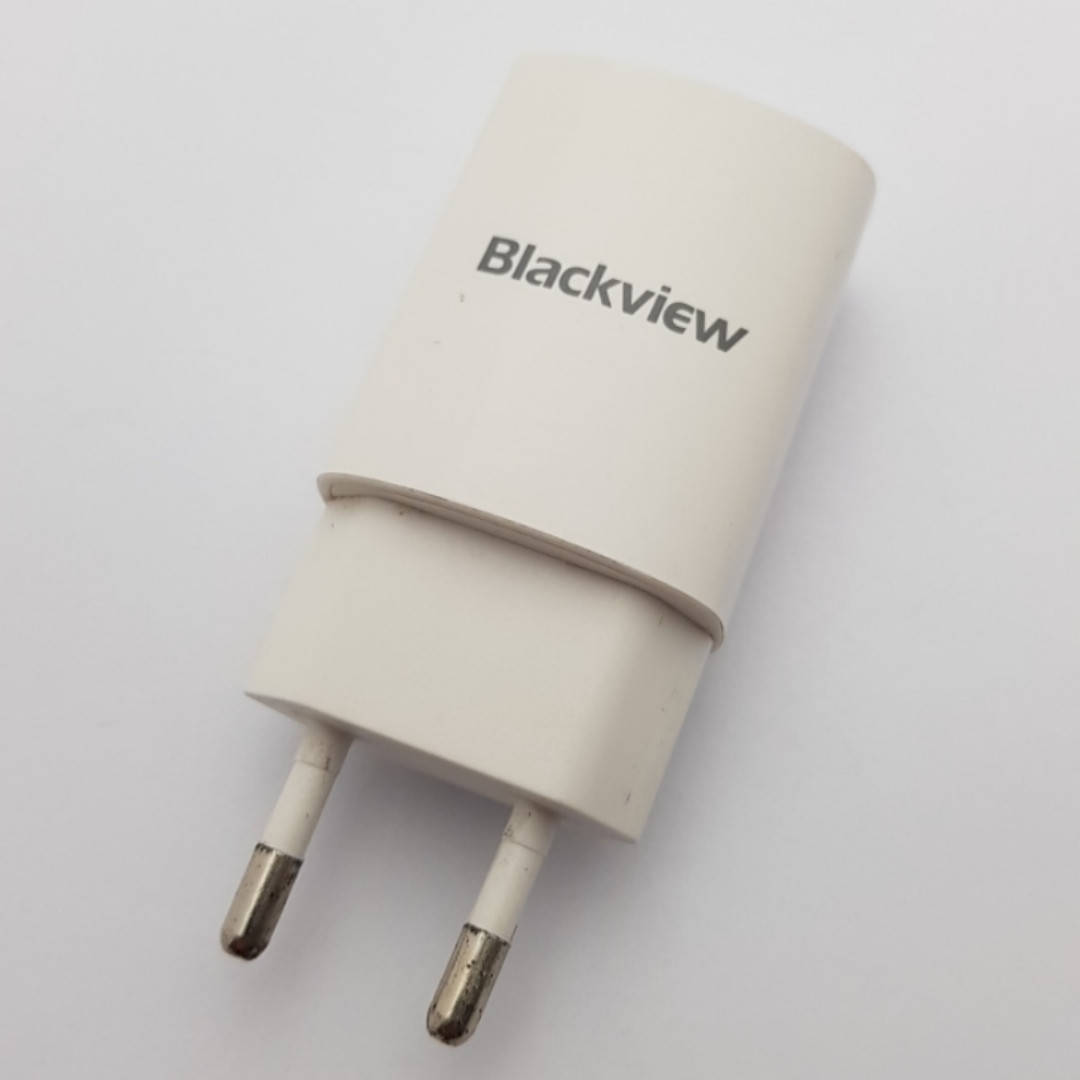 

Оригинальный блок питания Blackview HJ-0502000W2-EU 5V 2A белый с разборки, Разные цвета