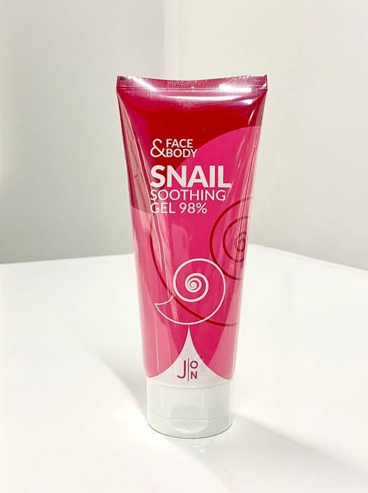 

Универсальный гель с муцином улитки Jion Face & Body Snail Soothing Gel 98%, 200 мл
