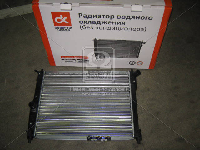 

Радиатор охлаждения DAEWOO LANOS 97- (без кондиционера)