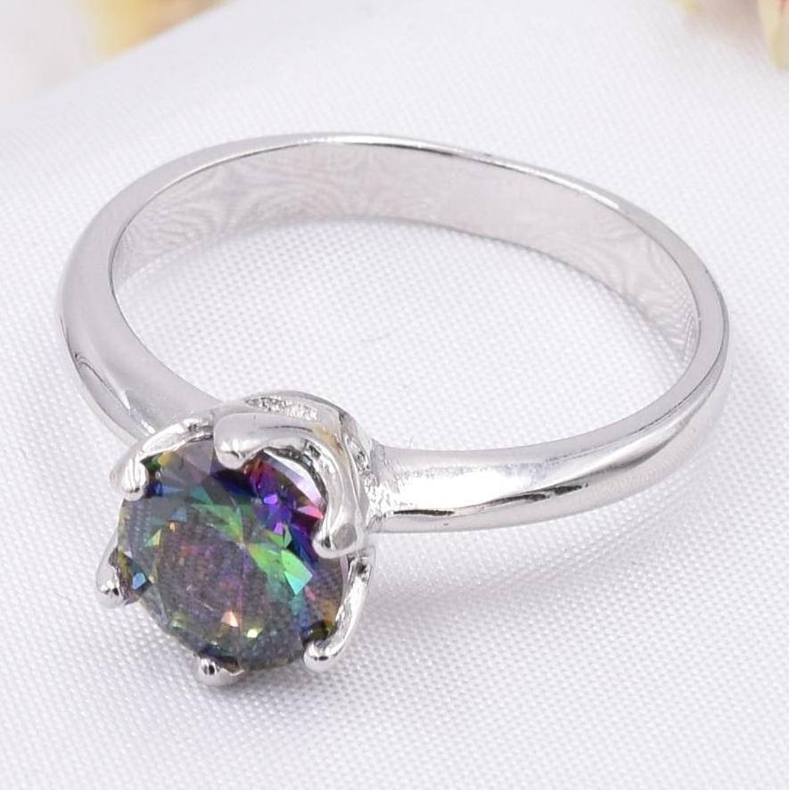 

Кольцо серебряное женское ширина 8 мм вставка фианиты цвет мистик размер 18