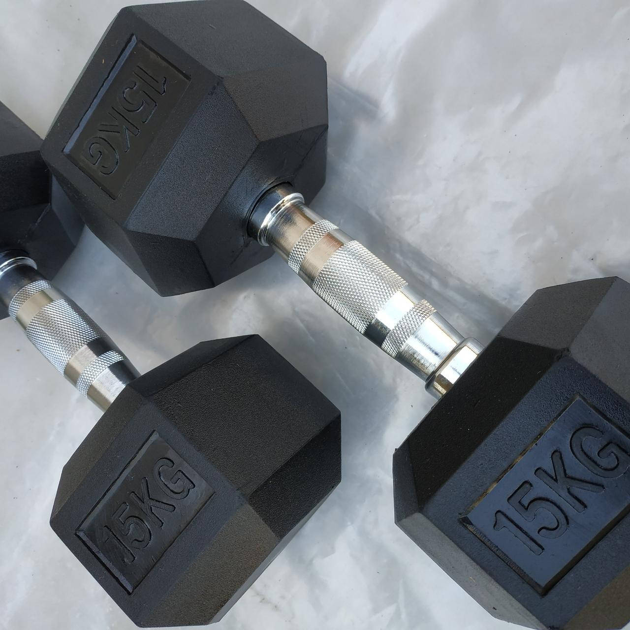 

Гантеля 15 кг -1 шт, в резине (шестигранные, гексагональные), Черный