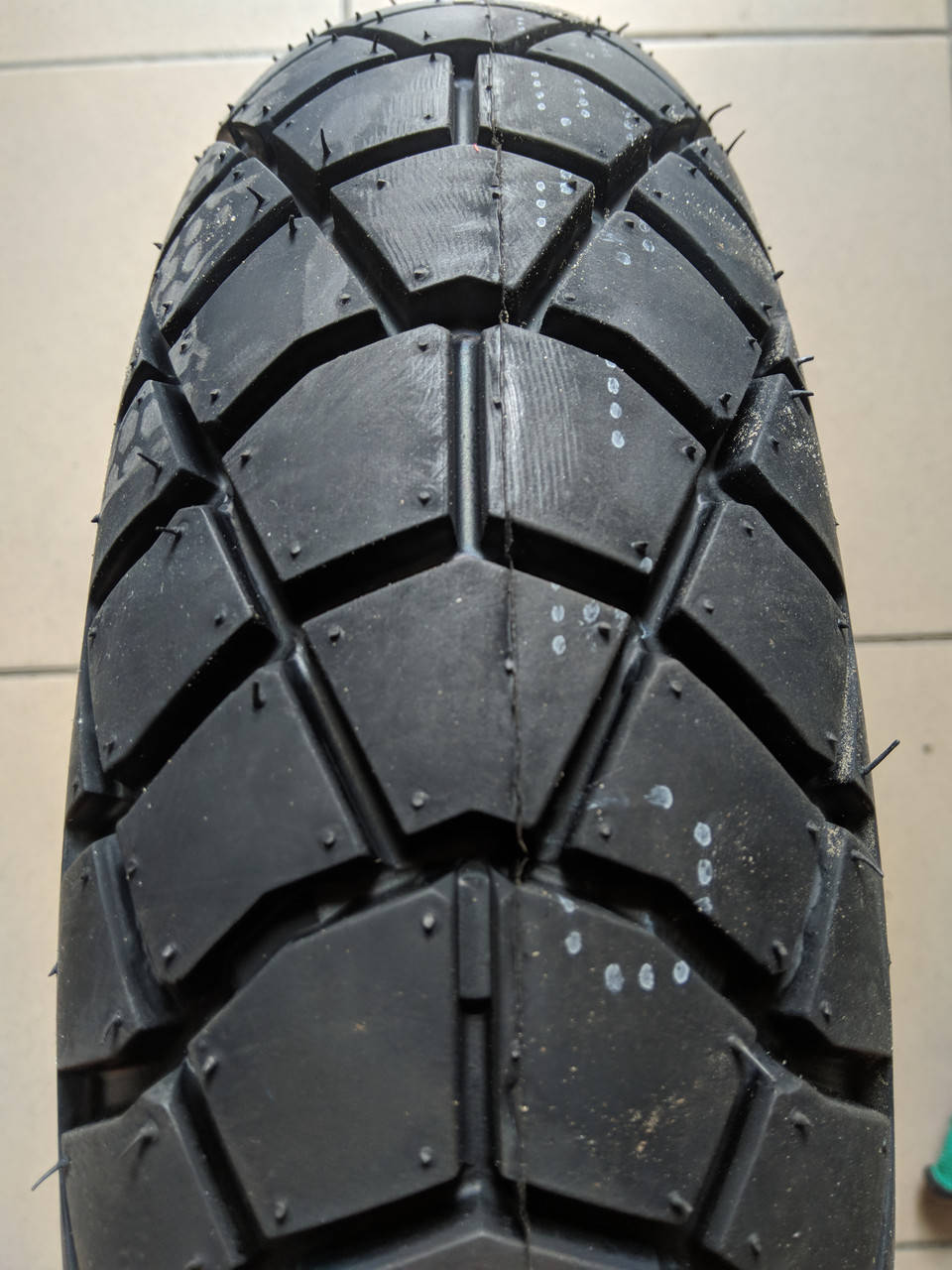 

3,50-10 , Дели ,Резина , скат ,шина 3.50-10 на скутер Deli Tire. , гума , покрышка