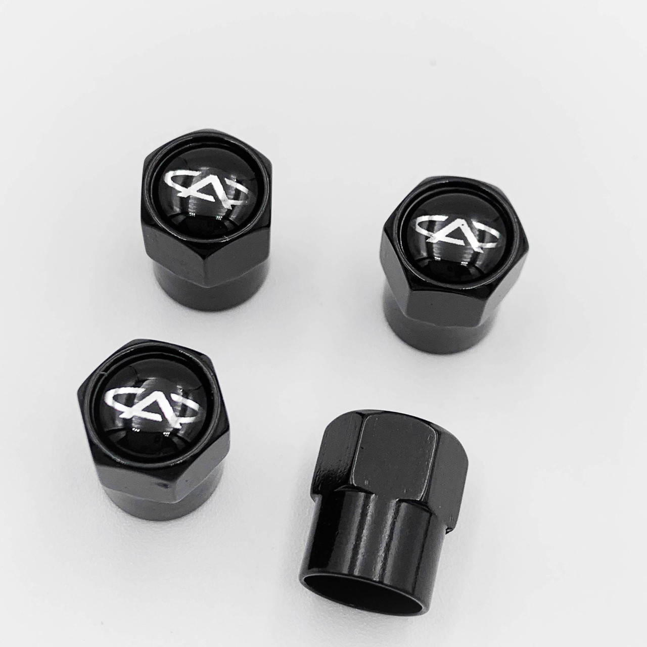 

Защитные колпачки на ниппеля CHERY (Чери) 4 шт Черные