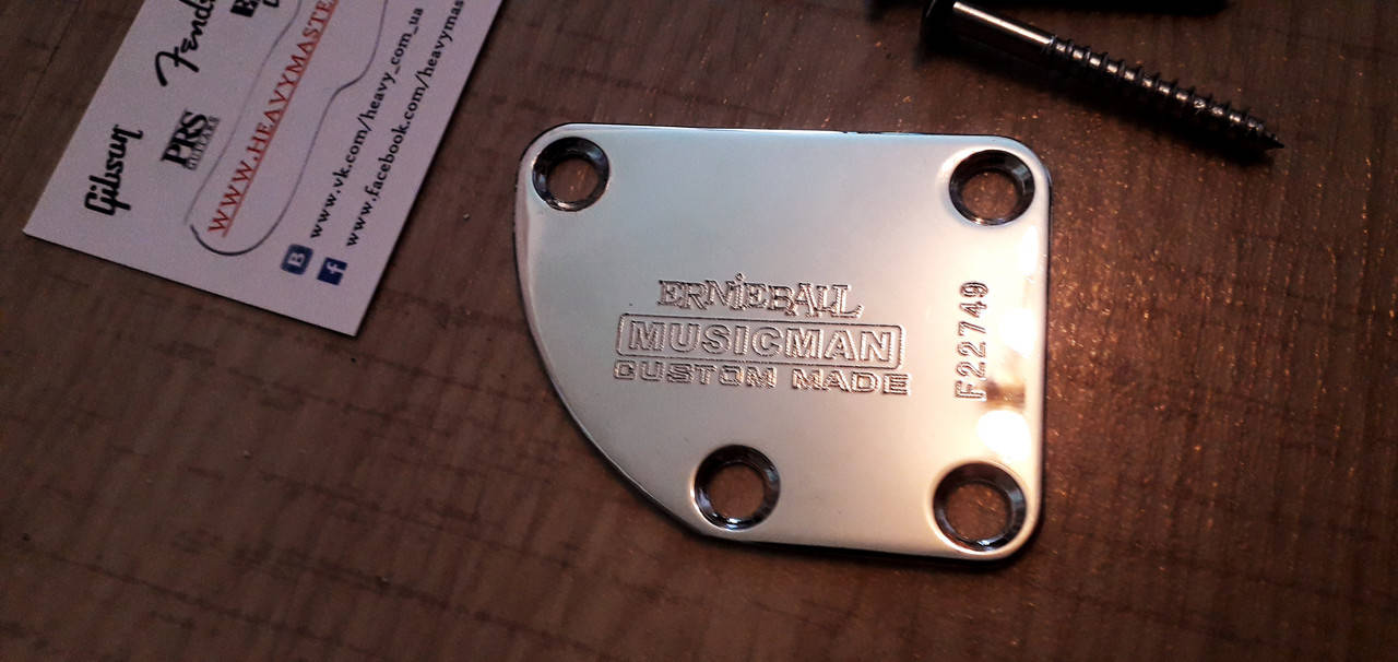 

Крепление для грифа некплейт neckplate электрогитары Ernie Ball Music Man