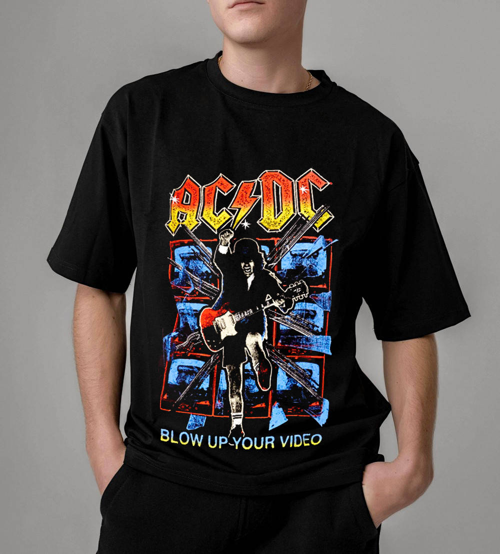 

Футболка мужская AC DC черная с рисунком