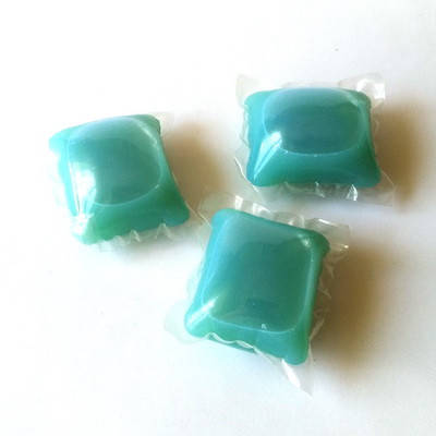 

Капсулы для стирки универсальные (голубые), 1 капс.