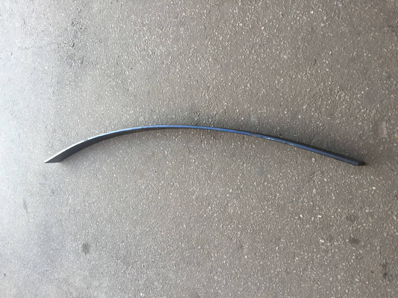 

Лист рессоры №2 передн., задн. ГАЗ 3302 1525мм без ушка,толщ.10мм (пр-во Украина)