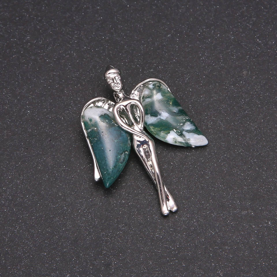 

Кулон Ангел с камнем Моховый Агат 33х23мм, серебристый металл