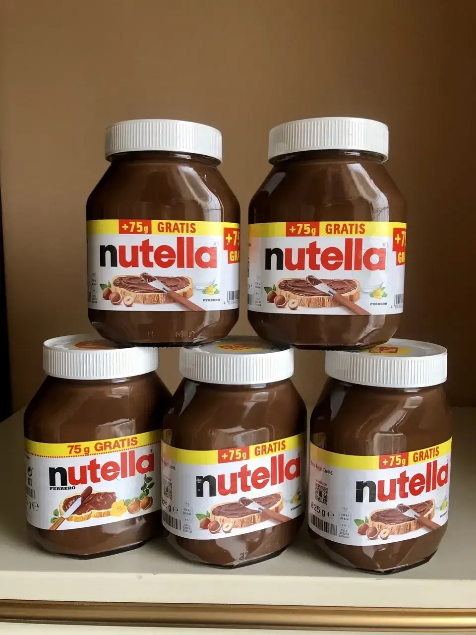 

Nutella Шоколадно Ореховая паста Нутелла 900 грамм