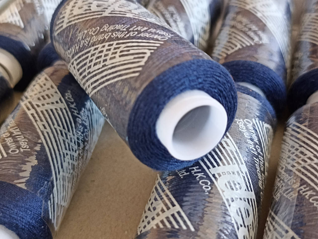 

Нитка швейная STYLO-TSEYU-ideal 40/2 400ярдов темно-синий (#297)