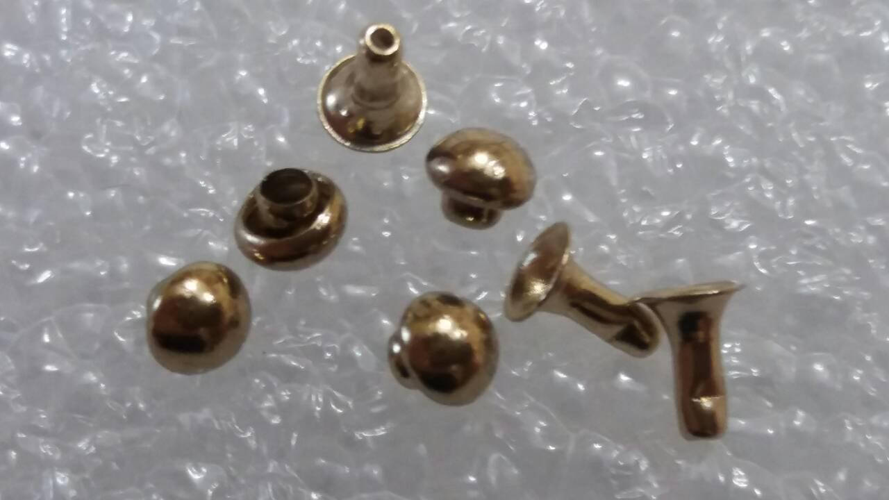 

Микро-кнопка. Хольнитены. Кнопки-заклепки. 2.5 мм. Цвет - Золото. №27, Золотистый