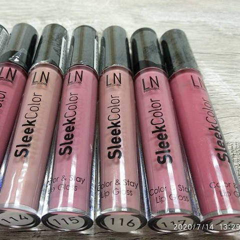 

Блеск для губ LN Professional Sleek Color 114 Бежевая вуаль