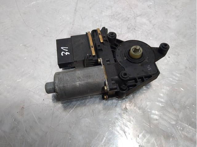 

Б/У Моторчик стеклоподъемника задний левый Skoda Octavia Tour Разборка