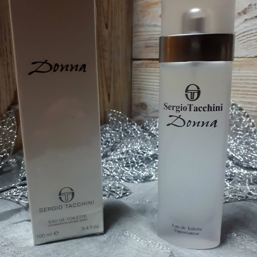 

Sergio Tacchini Donna Eau De Toilette Vaporisateur Natural Spray 100ml.