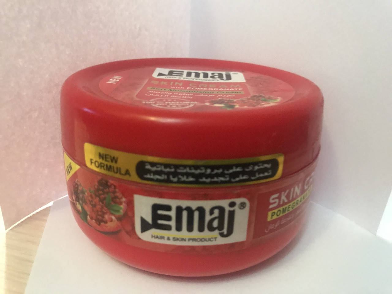 

Омолаживающий крем- Emaj skin cream pomegranate объеме 200 мл