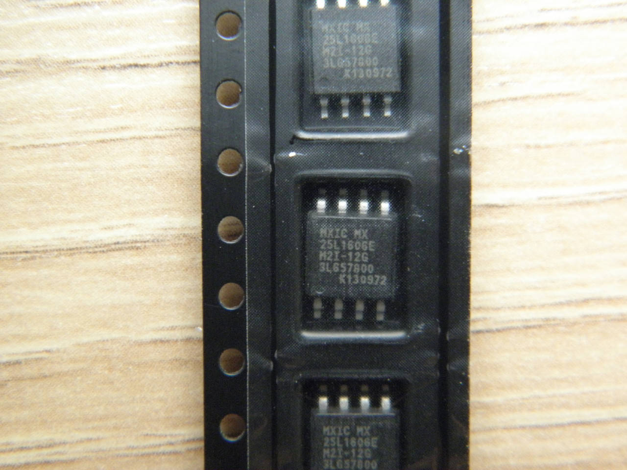

Микросхема MX25L1606E 25L1606E 25L1606