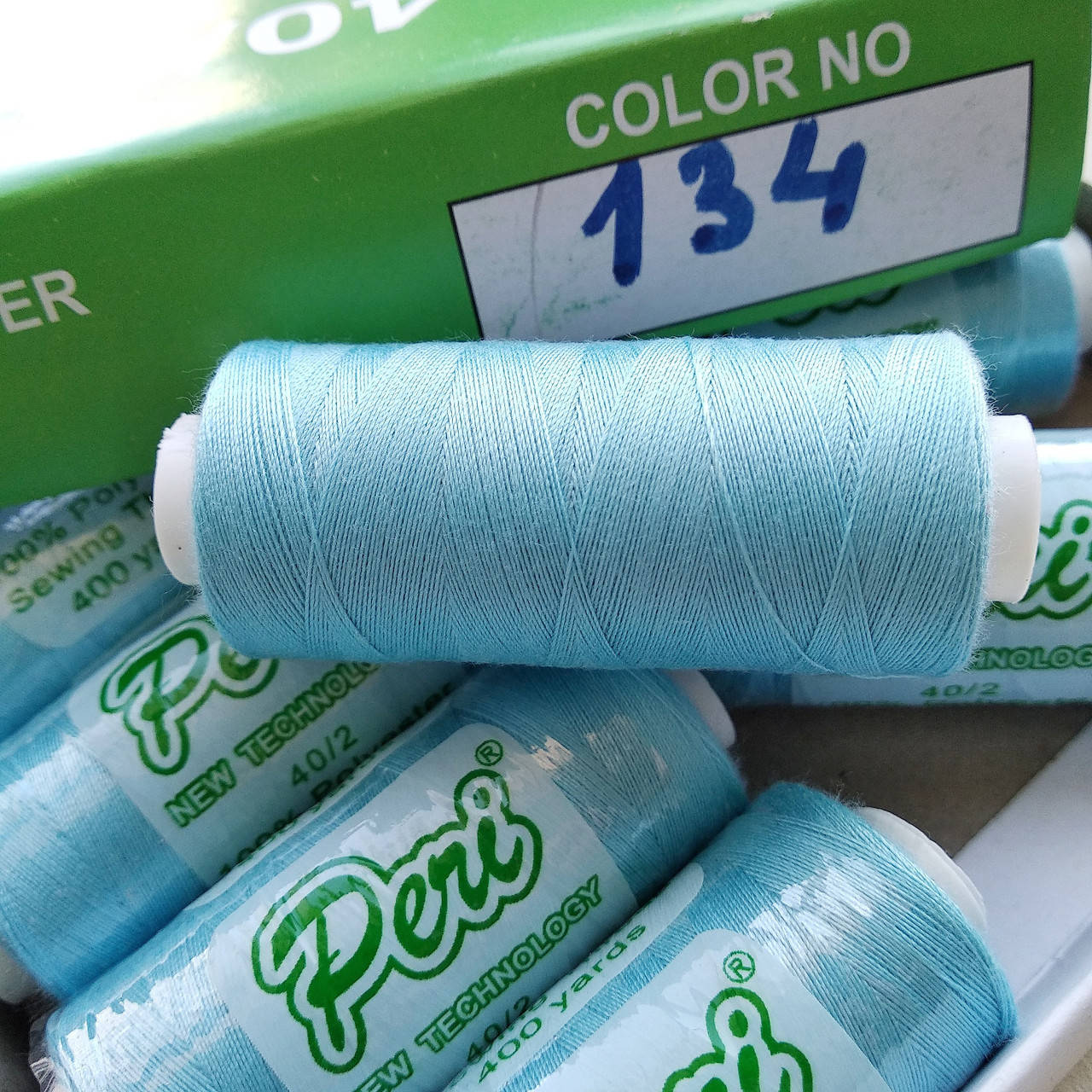 

Нитки Peri №40 котушка 400 ярд, блакитна (134), Голубой