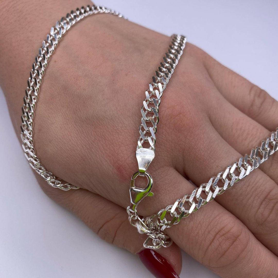 

Серебряная цепочка мужская длина  см вес 10.69 г