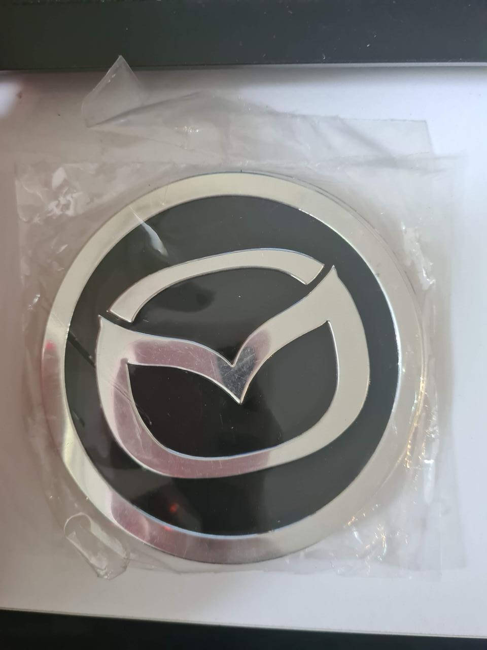 

Наклейки на колпачки, заглушки, наклейки на диски 90 мм Mazda Мазда, Черный
