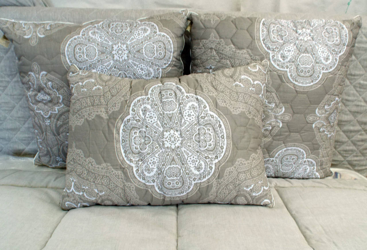 

Подушка конопляная стеганая Беж, Бежевый