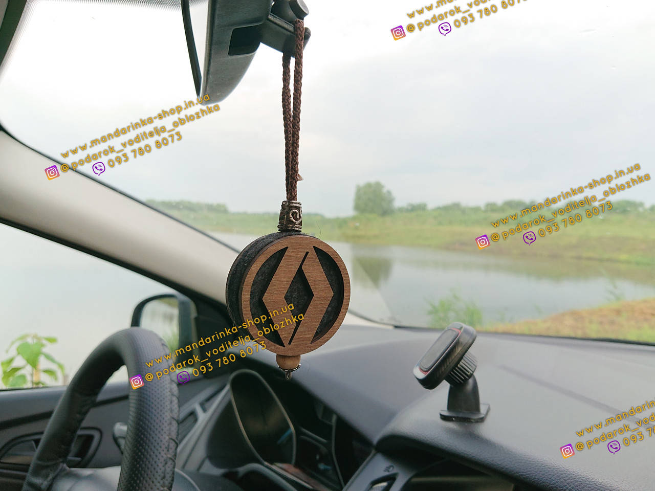 

Подвеска ароматизатор Renault, Парфюм Рено на зеркало