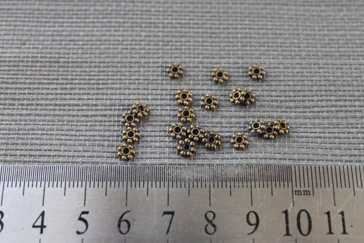

Бусина разделитель, 4 мм, цвет - бронза, 20 шт