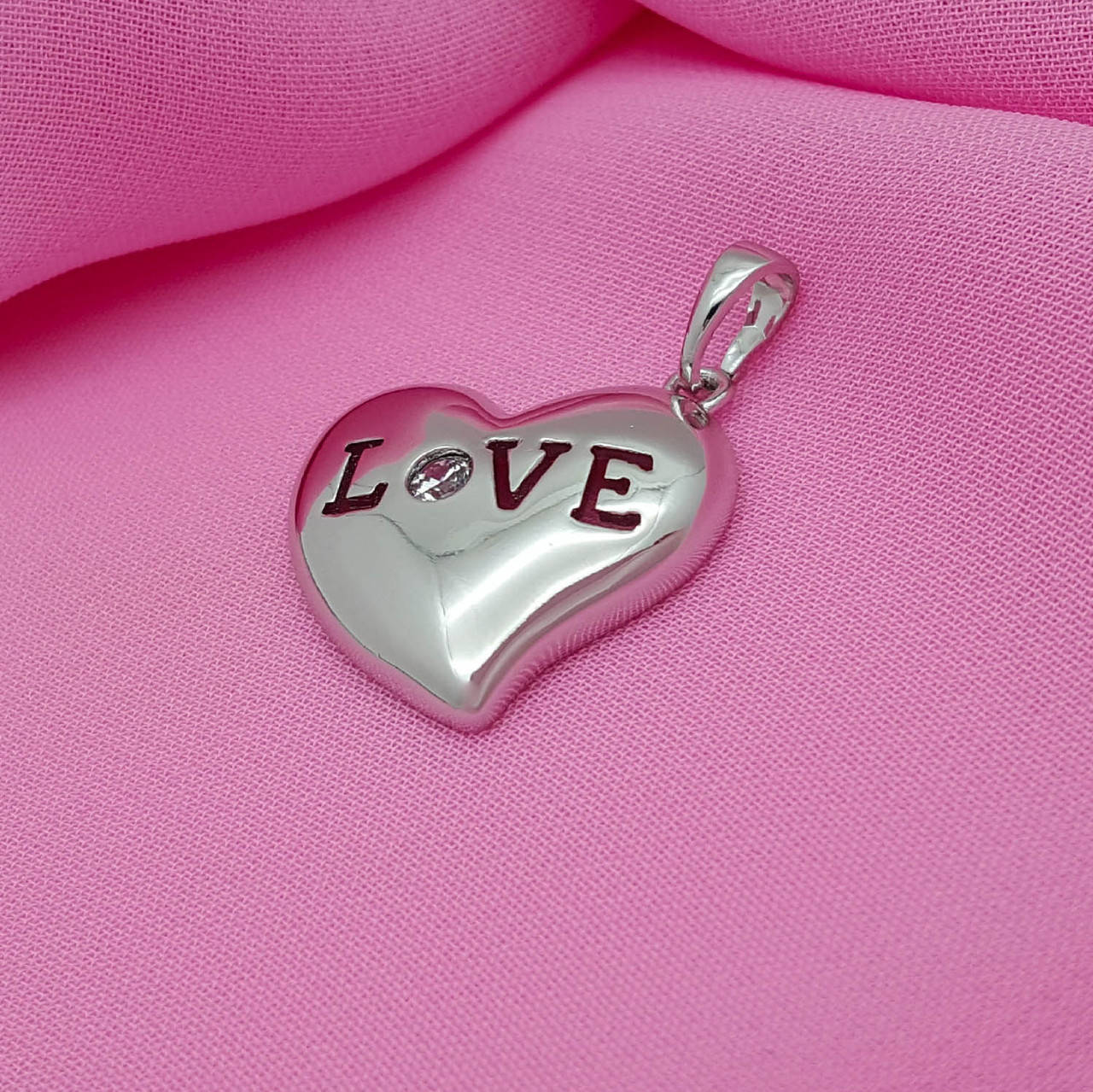 

Кулон родированный Сердце "Love" с цирконием, медзолото Xuping