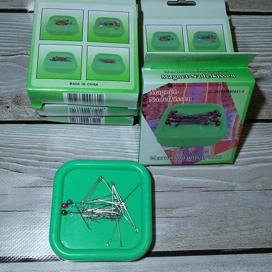 

Магнитная булавочница