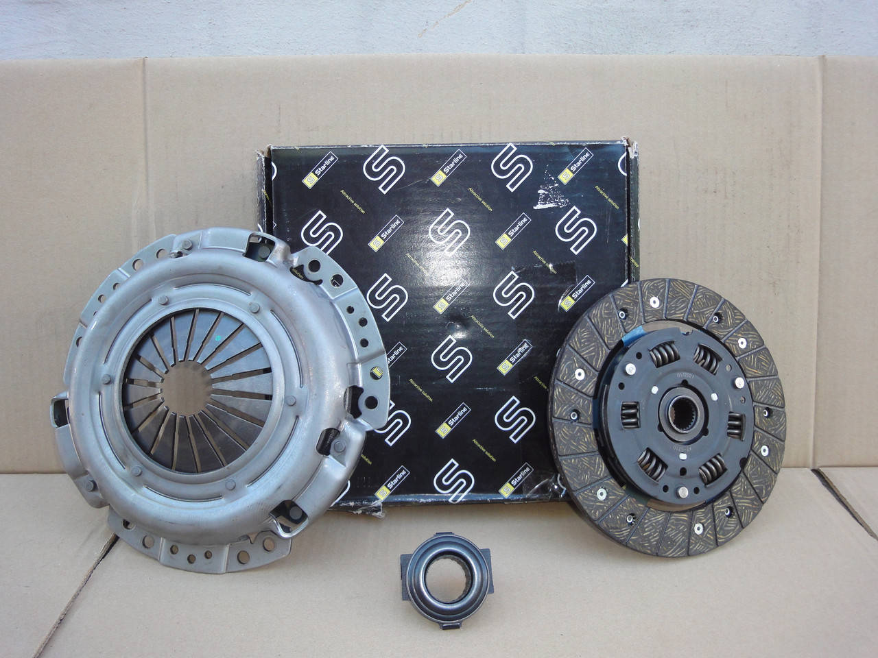 

Комплект сцепления MITSUBISHI CARISMA SL 3DS0960 STARLINE