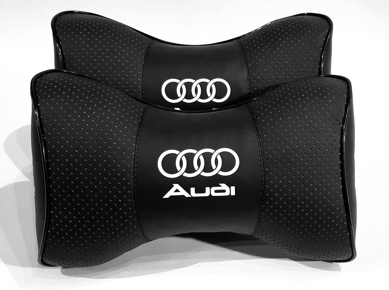

Подушка на подголовник в авто Audi 1шт., Черный