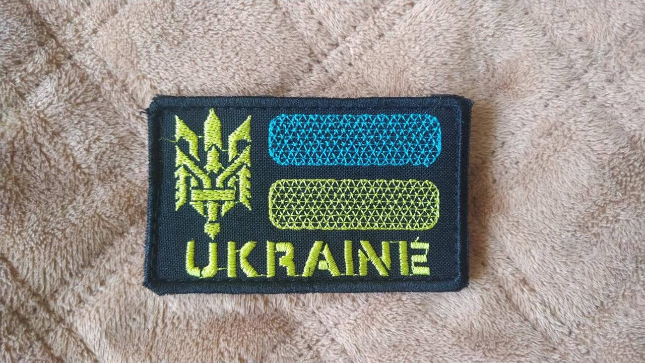 

Шеврон Україна. Липучка.