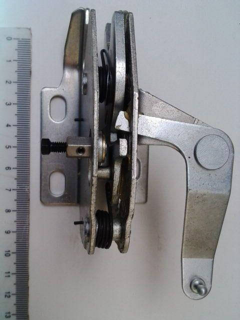 

Замок багажника ВАЗ 2112, ДААЗ