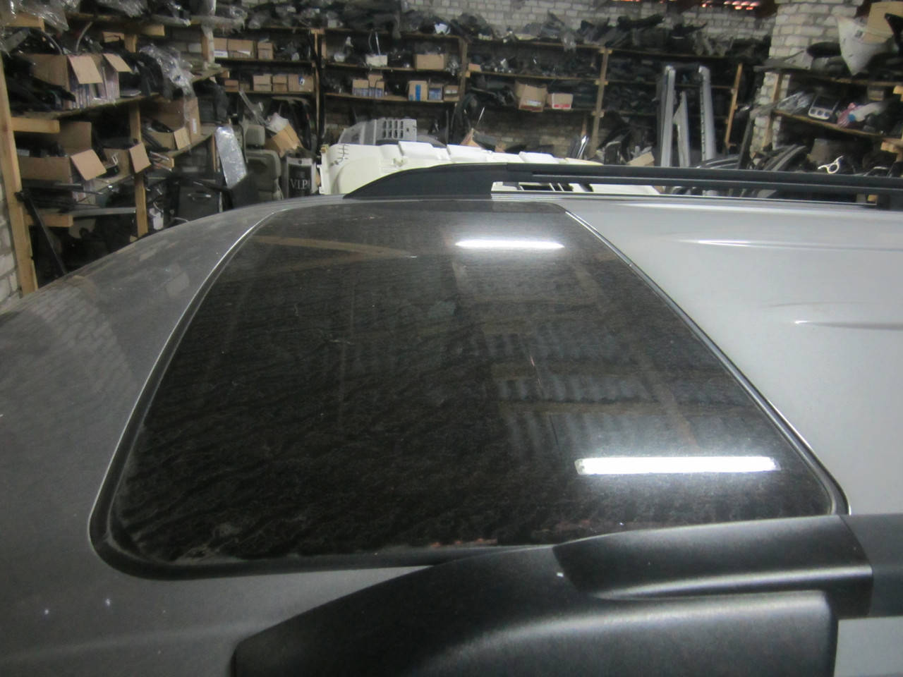 

Люк Toyota Sequoia