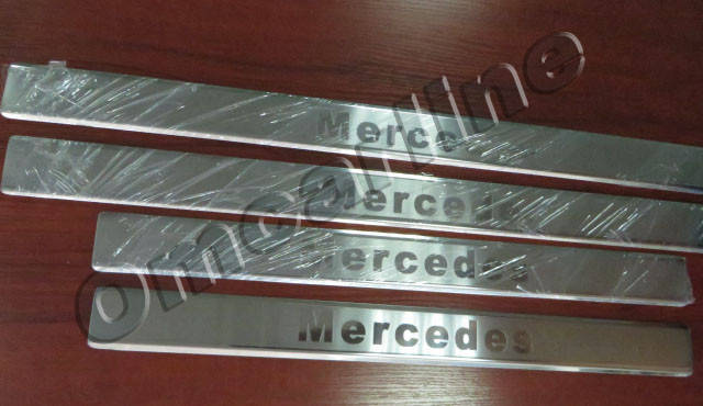 

Накладки на пороги Mercedes w124 (мерседес w124) логотип гравировкой, нерж.