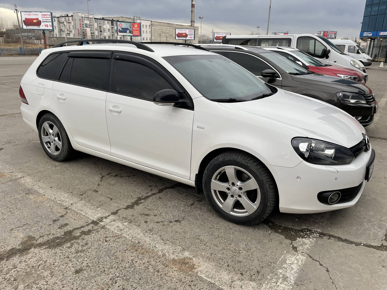 

Дефлекторы окон (ветровики) VW Golf-5/6/Jetta 2005-2011 Wagon 4шт (HIC)VW45