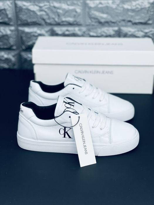 

Кроссовки Calvin Klein кросівки Келвин Кляйн, Белый